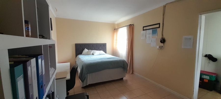 5 Bedroom Property for Sale in Onverwacht Western Cape
